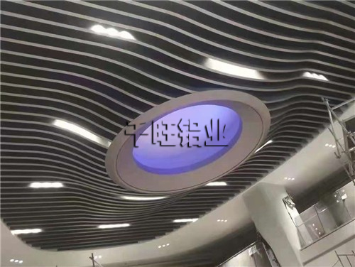 陕西4个重点让您快速的选购到质量好的蜂窝铝板