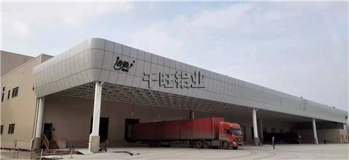 木纹铝单板公司哪种牌子好？教你购买完美木纹铝单板