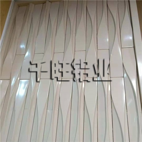 何故挑选双曲铝单板要选取大工厂
